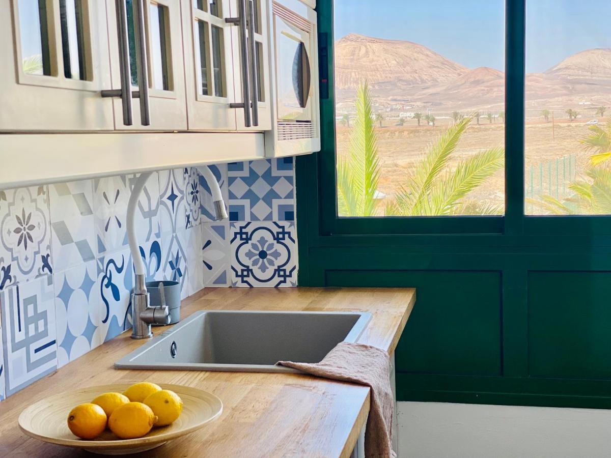 Canaryislandshost L Sea View Apartment *